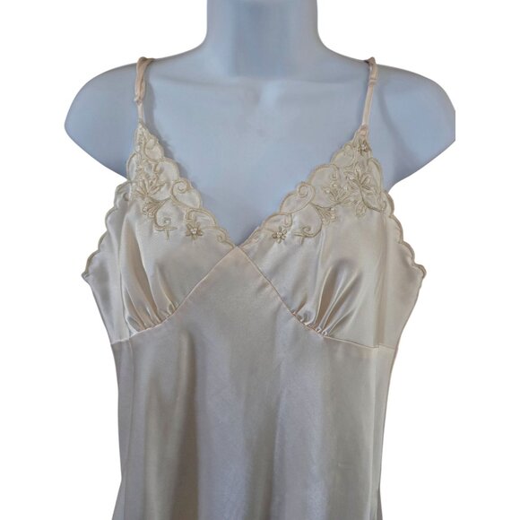 Etienne Cream Lace-Trimmed Nightgown honeymoon fairycore romance bride - Picture 1 of 11
